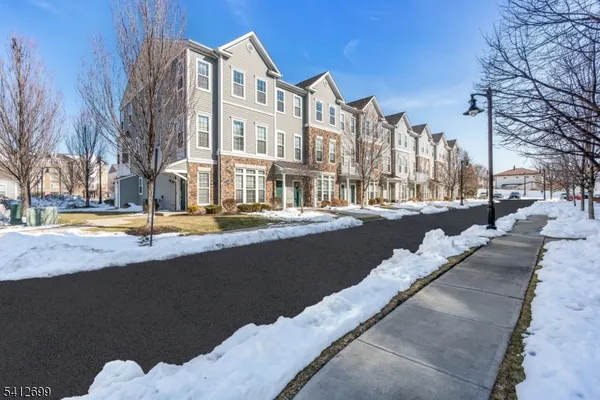 $475,000 | 17 Jasmine Lane, Garfield, NJ 07026
