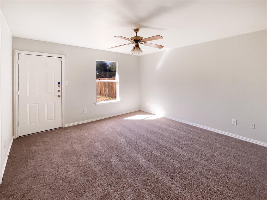 13718 Vida Lane Dallas, TX 75253 - Photo 12 of 16