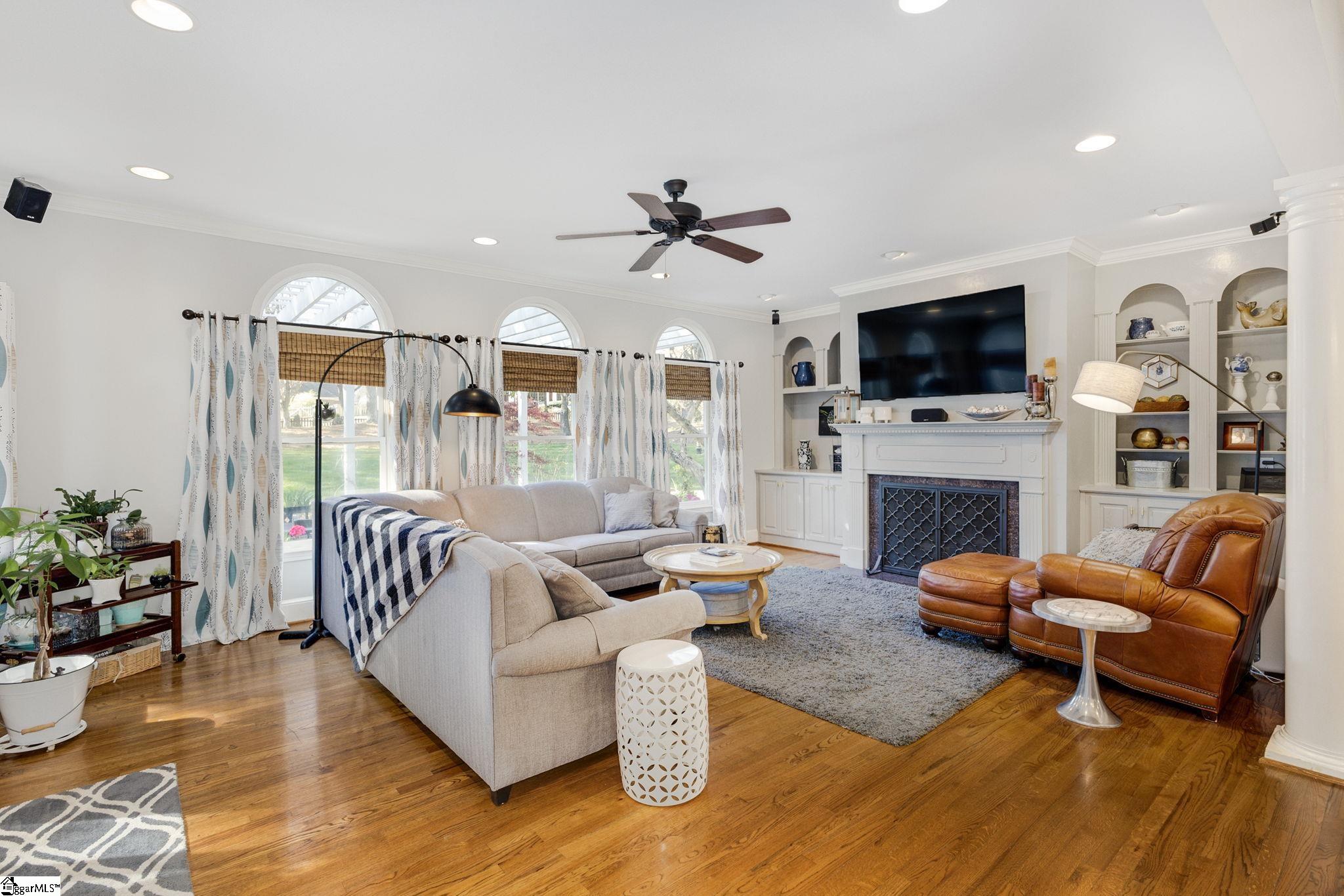 116 Hunters Run Greenville, SC 29615 - Photo 5 of 36 Gallery Image 5