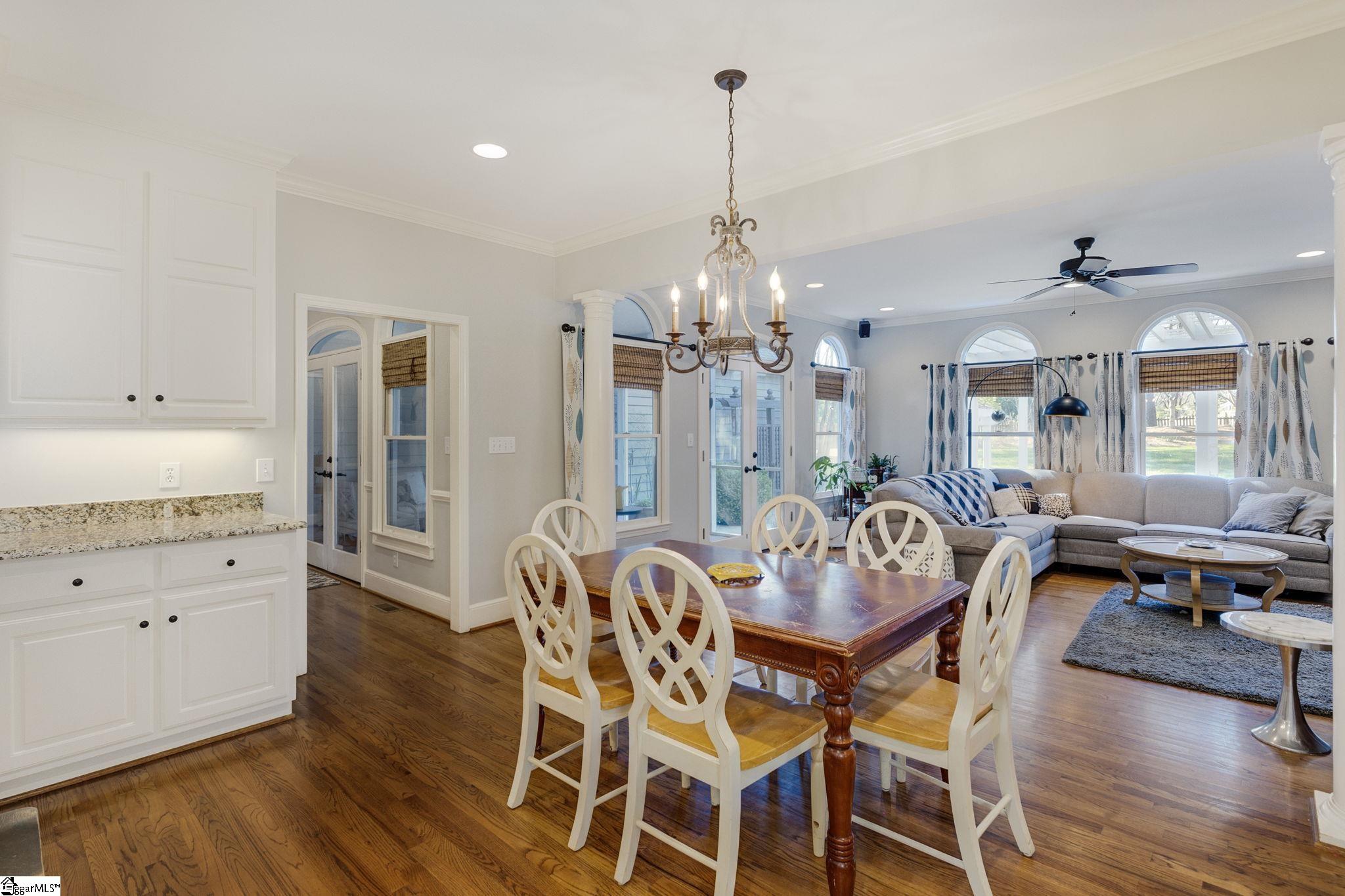 116 Hunters Run Greenville, SC 29615 - Photo 7 of 36 Gallery Image 7