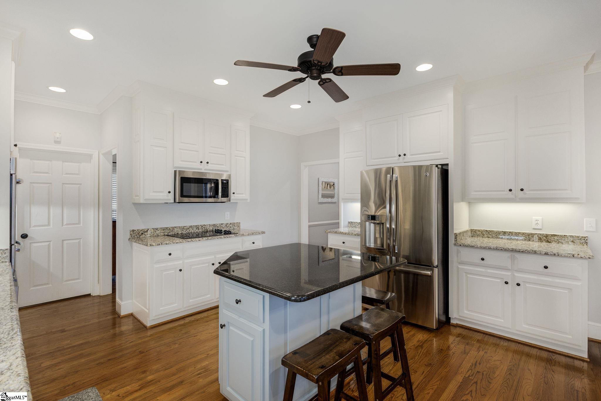 116 Hunters Run Greenville, SC 29615 - Photo 10 of 36 Gallery Image 10