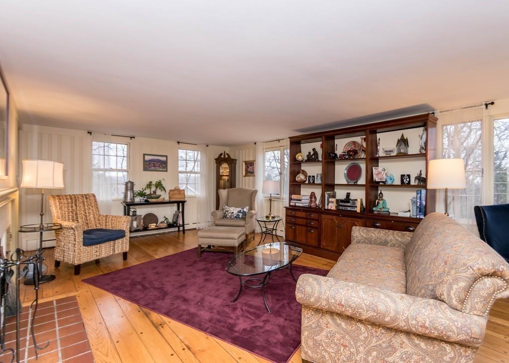 112 Wetherbee Road Waltham, MA 02453 - Photo 12 of 39
