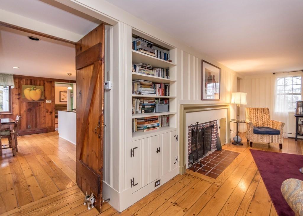 112 Wetherbee Road Waltham, MA 02453 - Photo 14 of 39
