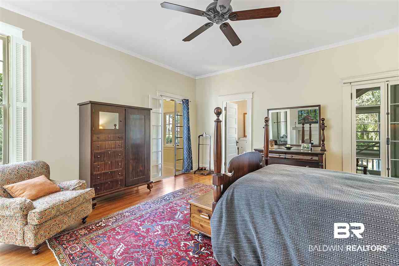 4564 Old Shell Road Mobile, AL 36608 - Photo 17 of 40 Master Bedroom