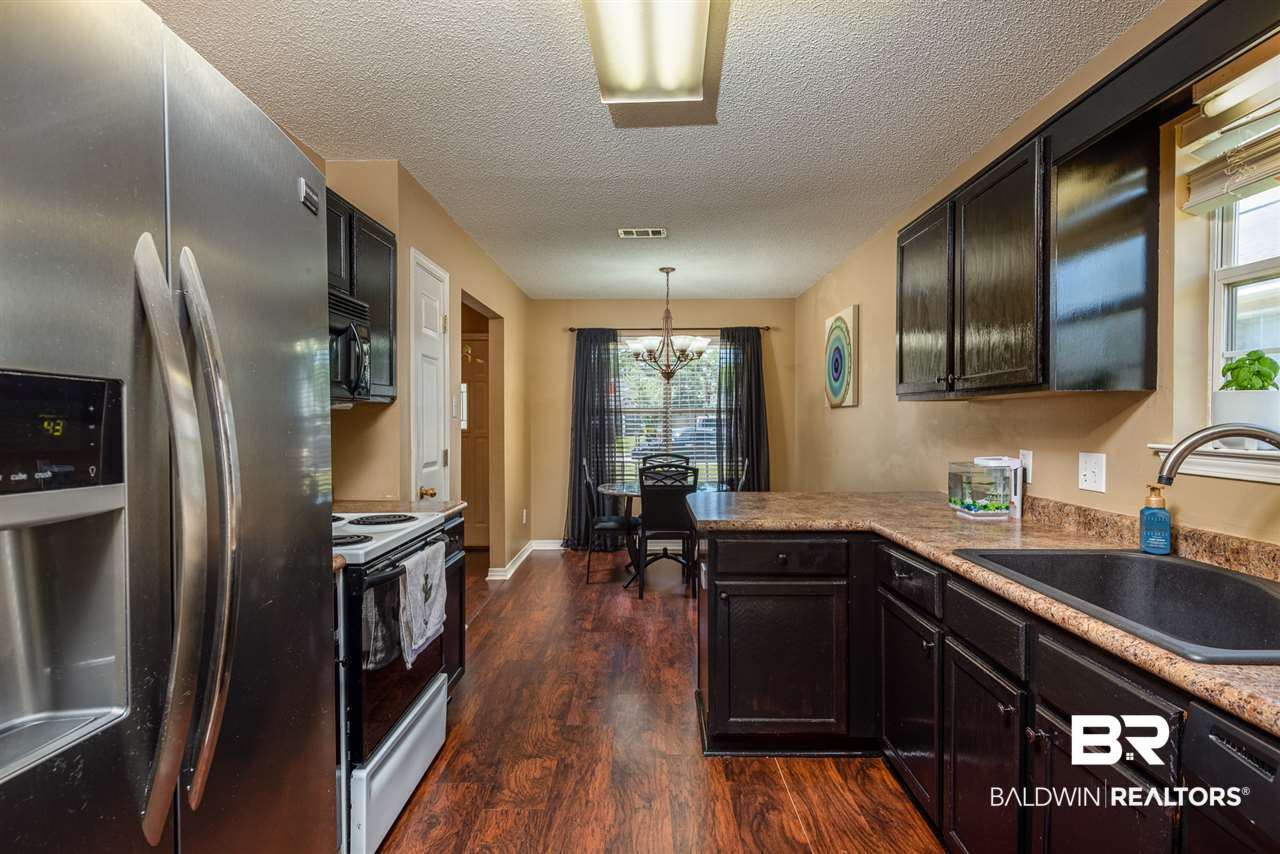 8508 Cherry Oak Court Mobile, AL 36695 - Photo 7 of 23