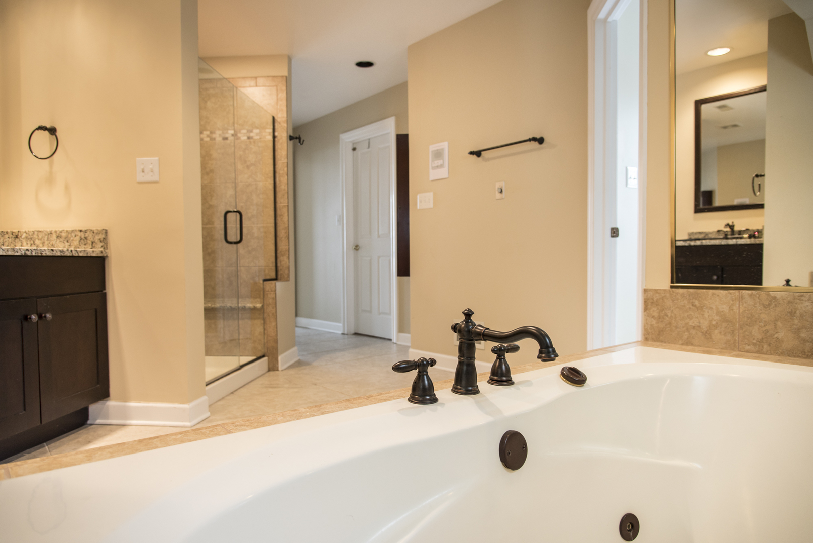 201 Ambriance Drive Burr Ridge, IL 60527 - Photo 26 of 43