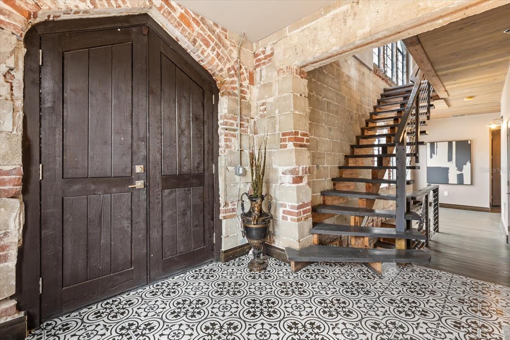 601 East Ridgewood Street Orlando, FL 32803 - Photo 27 of 86