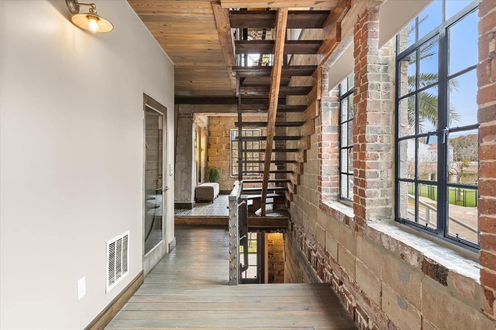 601 East Ridgewood Street Orlando, FL 32803 - Photo 30 of 86