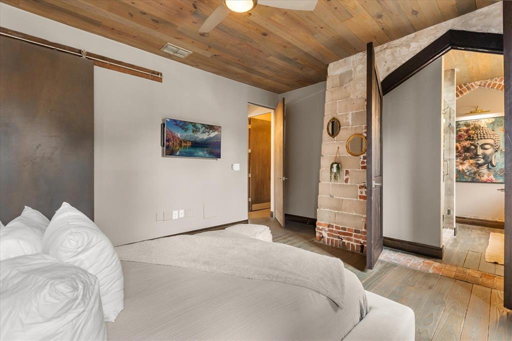 601 East Ridgewood Street Orlando, FL 32803 - Photo 40 of 86