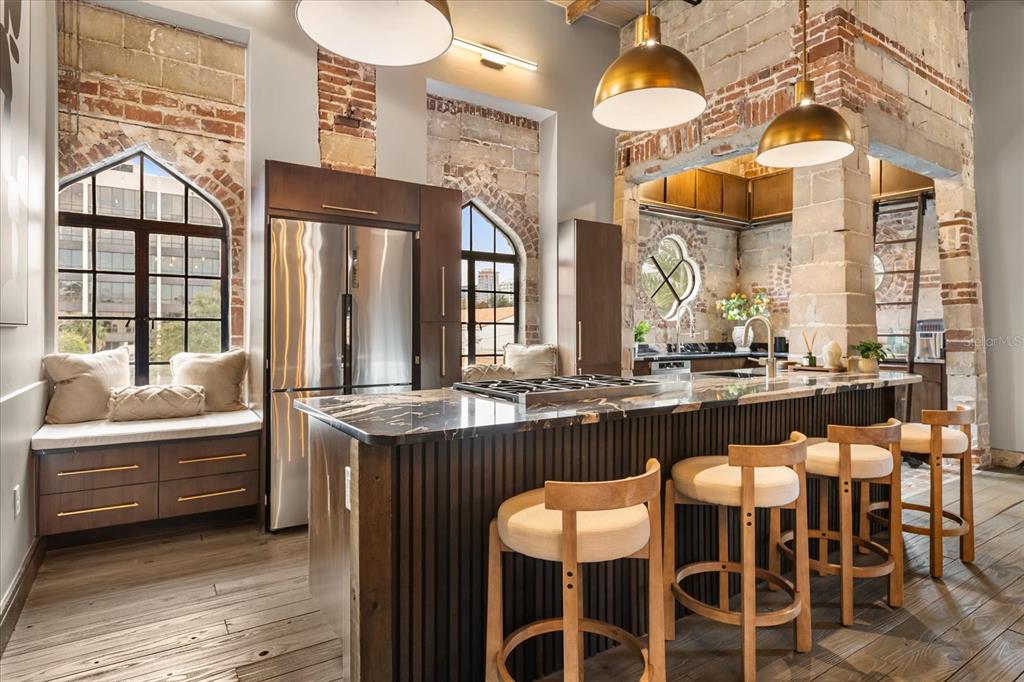 601 East Ridgewood Street Orlando, FL 32803 - Photo 10 of 86