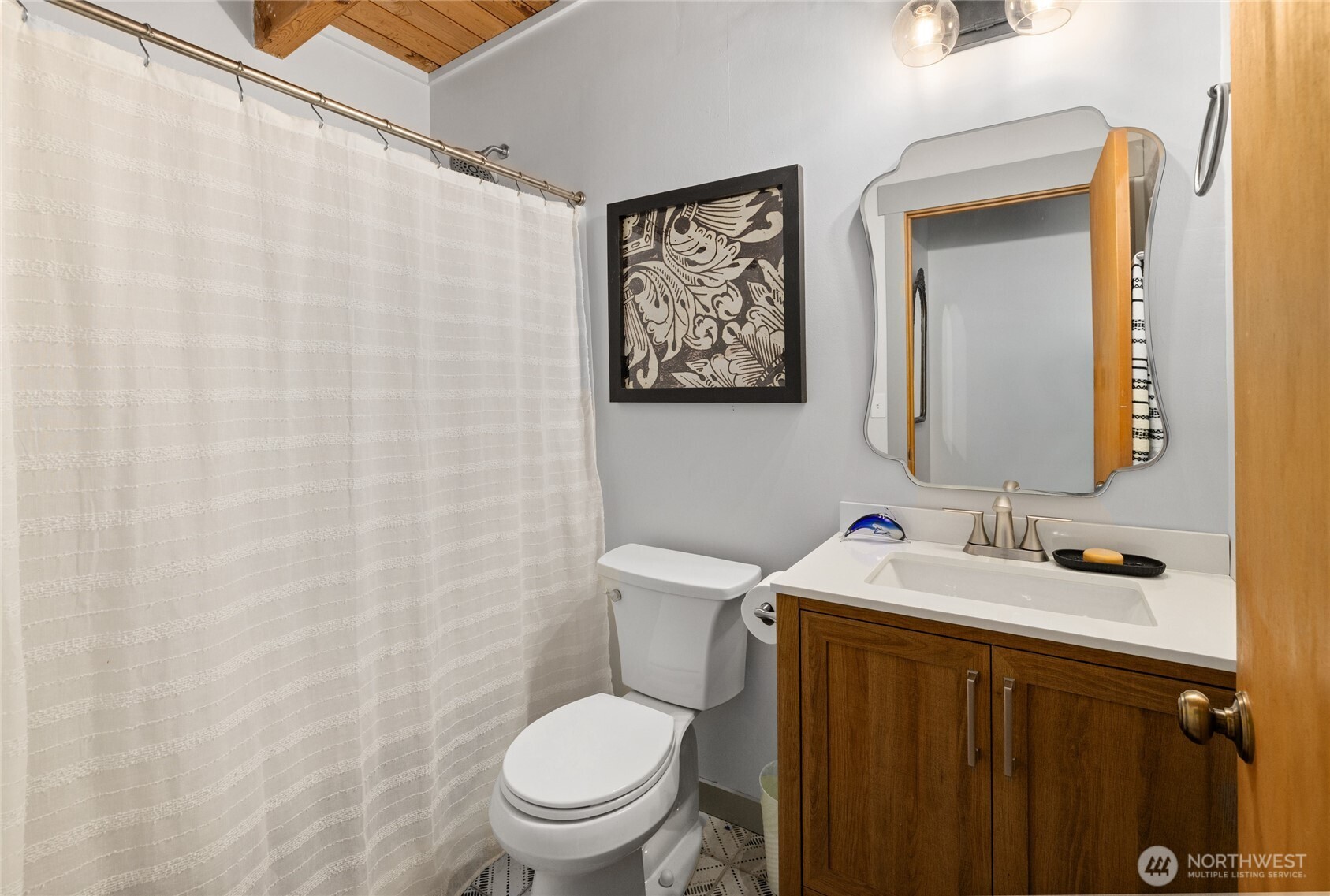 5093 East Harbor Road Freeland, WA 98249 - Photo 17 of 40 Gallery Image 17