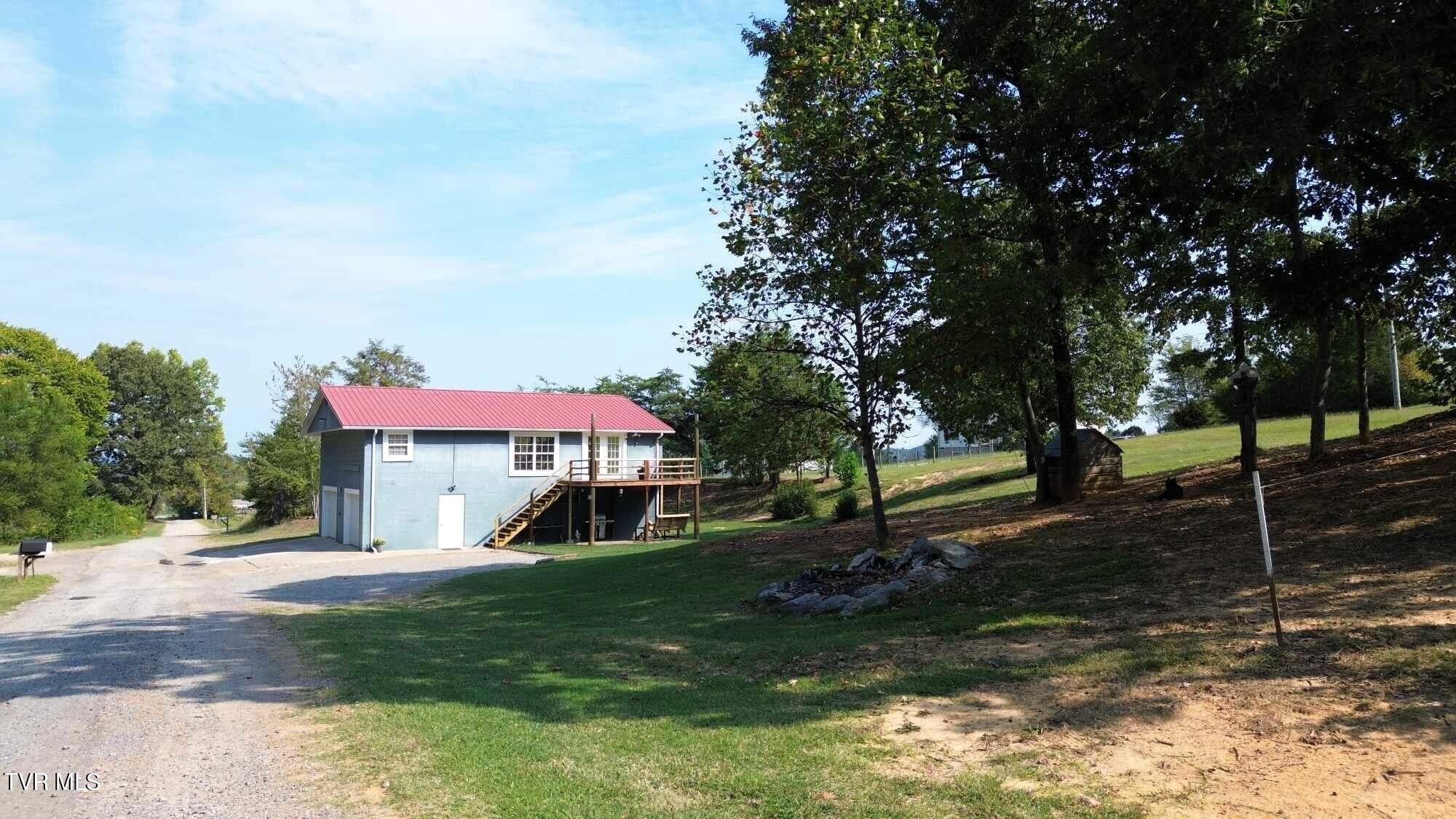 195 Back Creek Road Greeneville, TN 37743 - Photo 3 of 48 195 Back Creek Rd