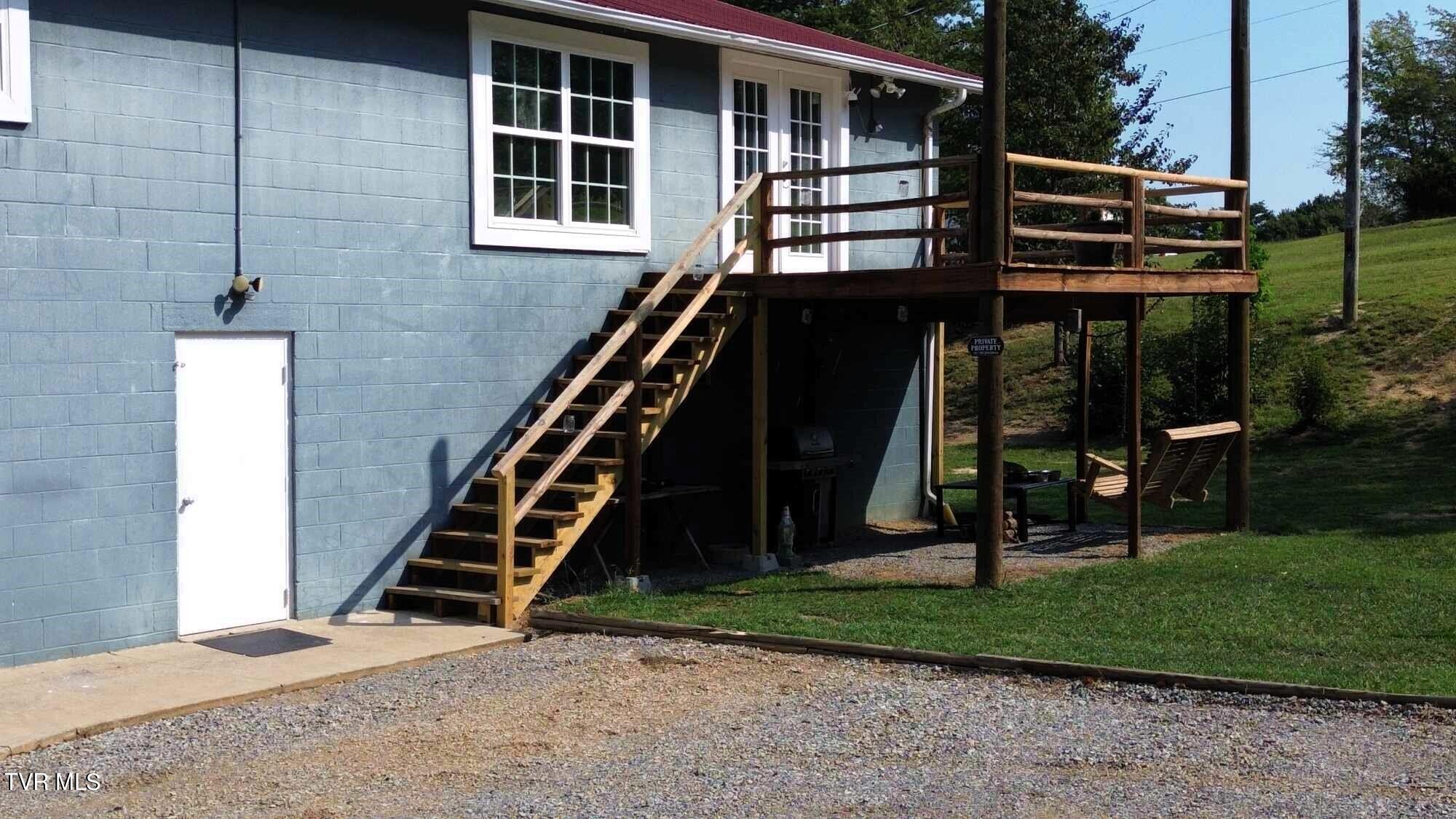 195 Back Creek Road Greeneville, TN 37743 - Photo 4 of 48 195 Back Creek Rd