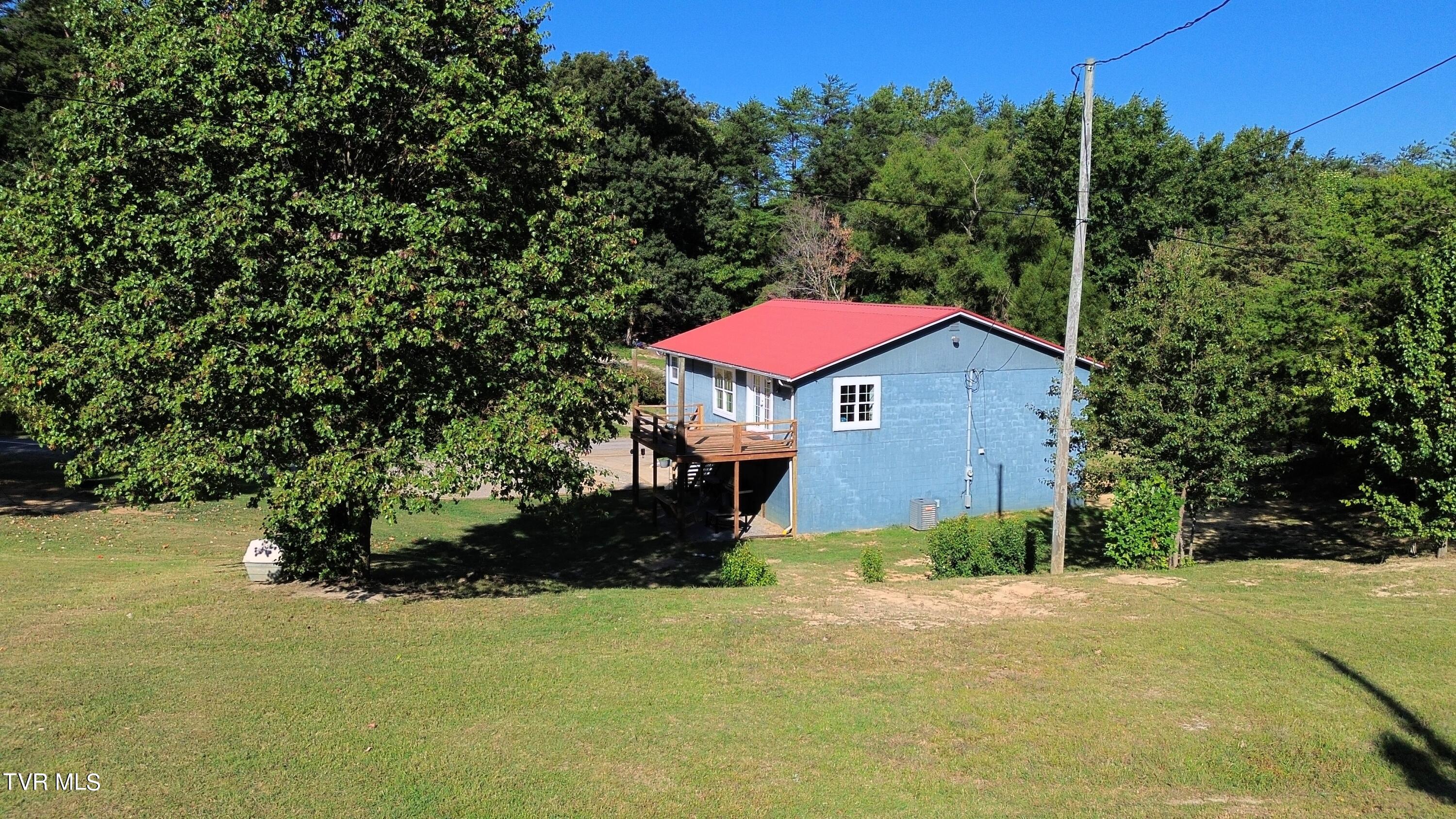 195 Back Creek Road Greeneville, TN 37743 - Photo 6 of 48 195 Back Creek Rd