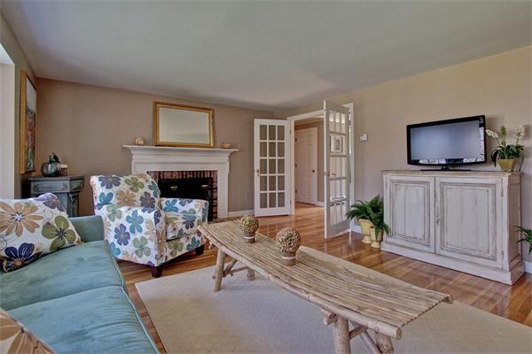 62 Russett Hill Road Sherborn, MA 01770 - Photo 6 of 30 Gallery Image 6