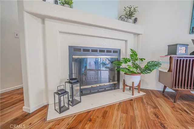 $307,000 | 20164 Crest View Drive, Canyon Country, CA 91351