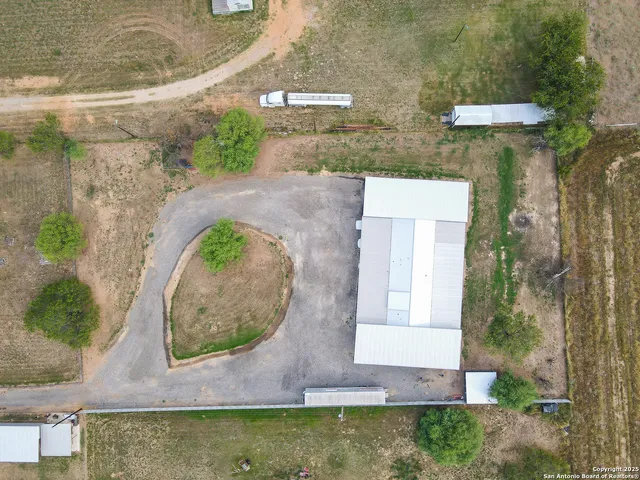 $290,000 | 1602 Chaparral Road, Pearsall, TX 78061