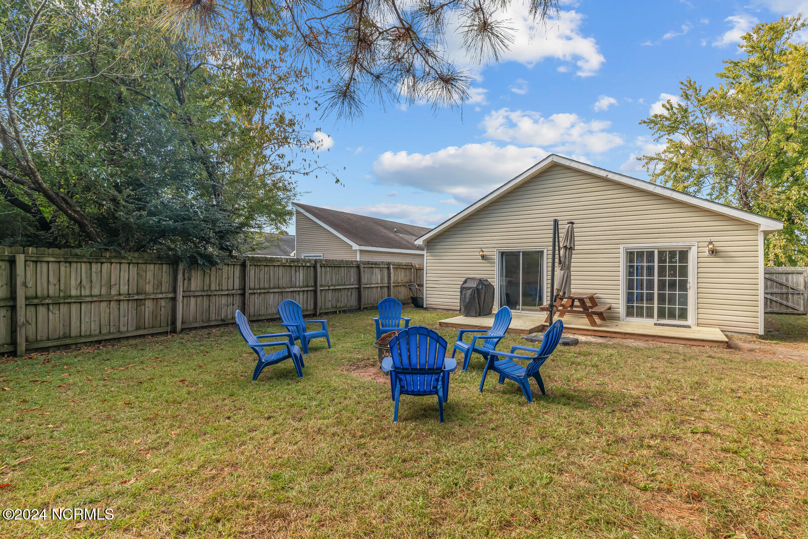2050 Foxhorn Road Jacksonville, NC 28546 - Photo 34 of 40 35
