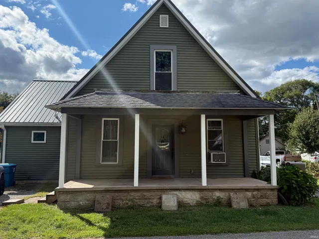 $189,000 | 402 Half Street, North Manchester, IN 46962
