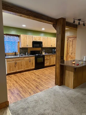 $189,000 | 402 Half Street, North Manchester, IN 46962