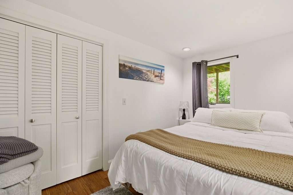 7 Friar Tuck Road Warwick, RI 02886 - Photo 36 of 49