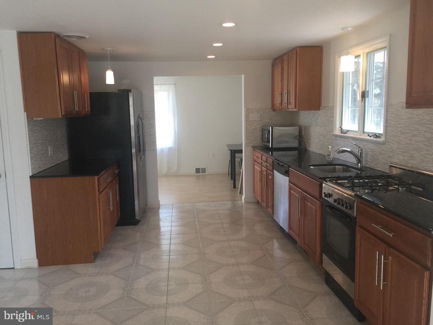 333 Bridgeboro Road Moorestown, NJ 08057 - Photo 6 of 23