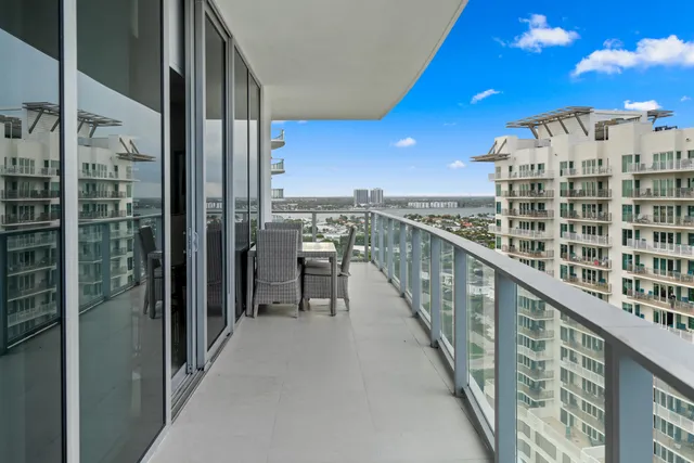 $2,127,000 | 3100 North Ocean Drive, Unit H1708, Singer Island, FL 33404