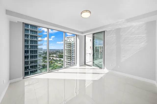 $2,127,000 | 3100 North Ocean Drive, Unit H1708, Singer Island, FL 33404