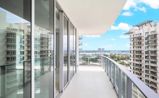 $2,127,000 | 3100 North Ocean Drive, Unit H1708, Singer Island, FL 33404