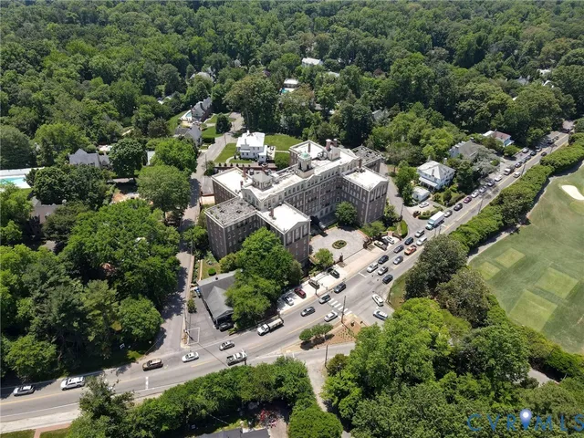 $219,000 | 5621 Cary Street Road, Unit U300, Richmond, VA 23226