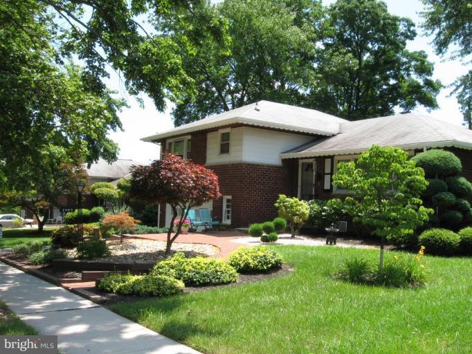 2309 Farringdon Road Baltimore, MD 21209 - Photo 1 of 12 Exterior Front View