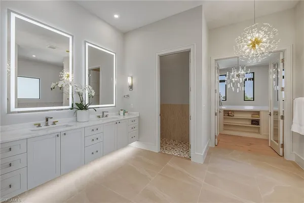 $10,200,000 | 598 Spinnaker Drive, Marco Island, FL 34145