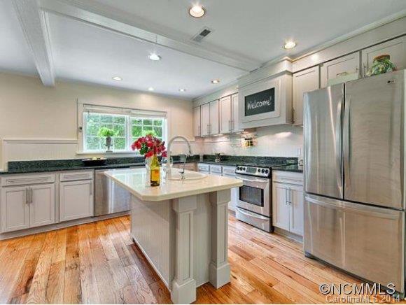 328 Vanderbilt Road Asheville, NC 28803 - Photo 8 of 24 Gallery Image 8