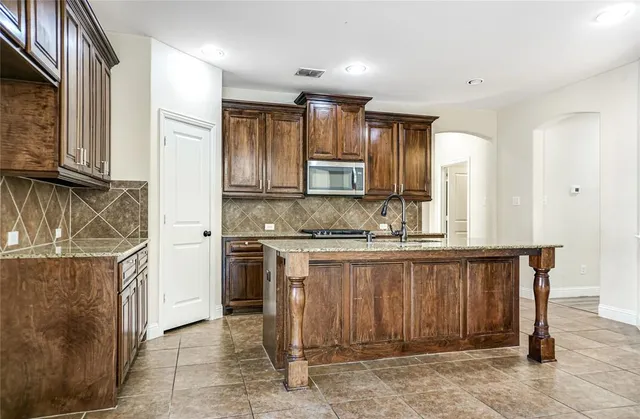 $2,645 | 1526 Derby Drive, Rockwall, TX 75032