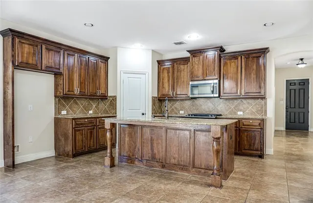 $2,645 | 1526 Derby Drive, Rockwall, TX 75032