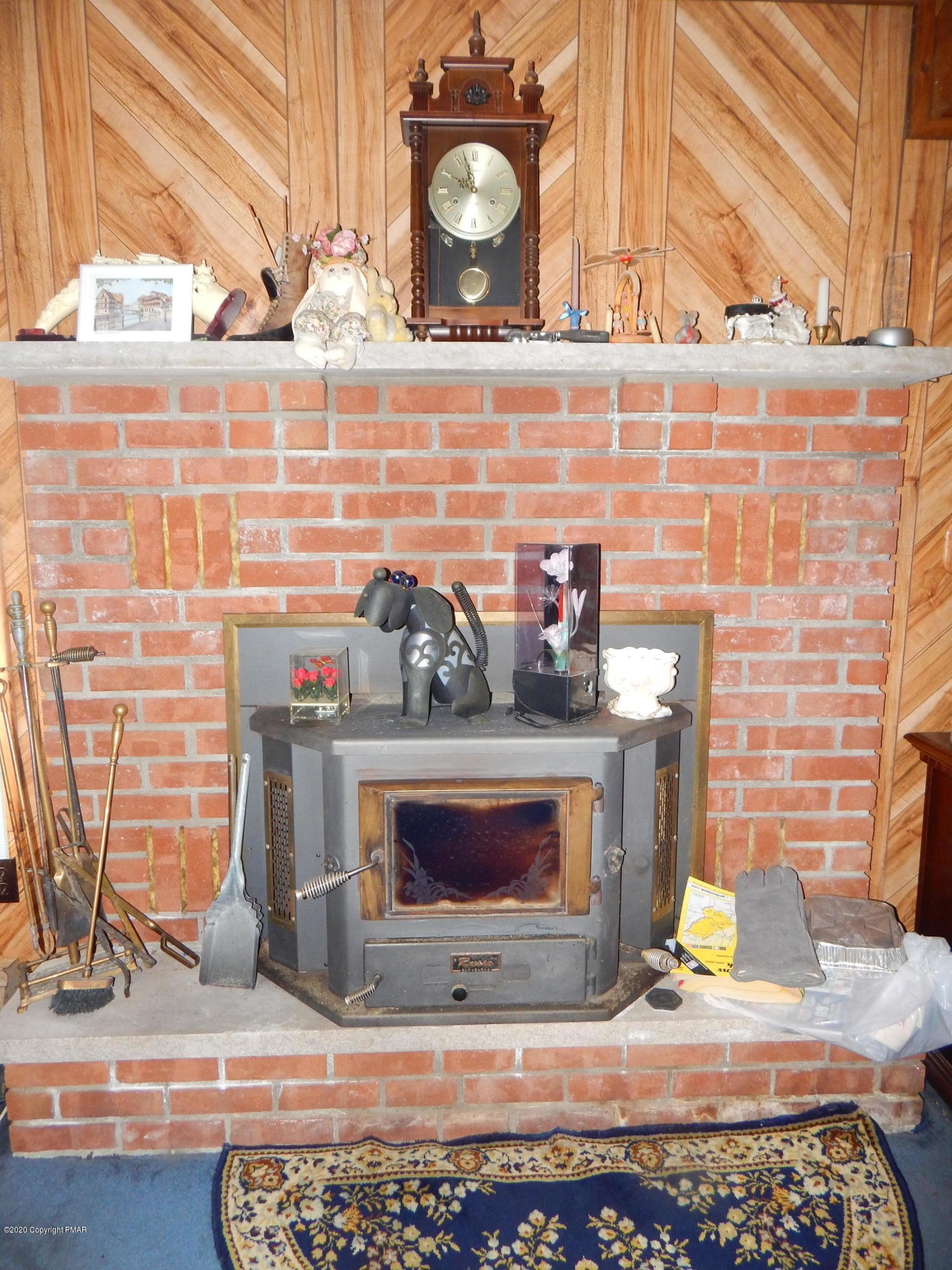 5995 Decker Road Bushkill, PA 18324 - Photo 6 of 11 DSCN9219