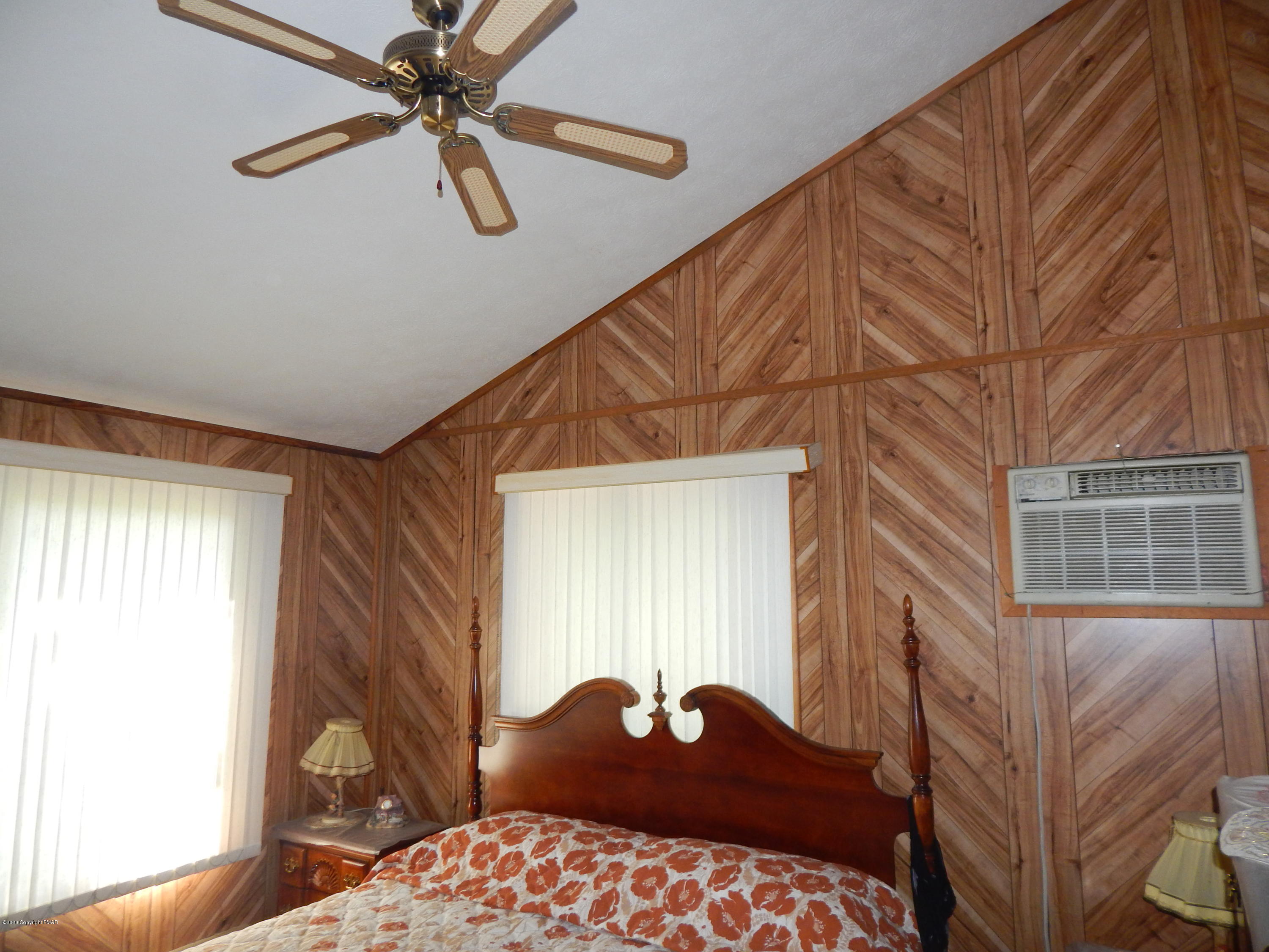 5995 Decker Road Bushkill, PA 18324 - Photo 10 of 11 DSCN9223