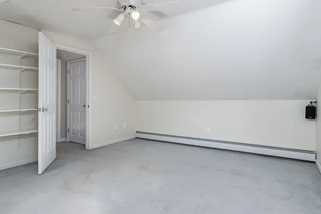 $879,900 | 4 Faye Lane, Londonderry, NH 03053