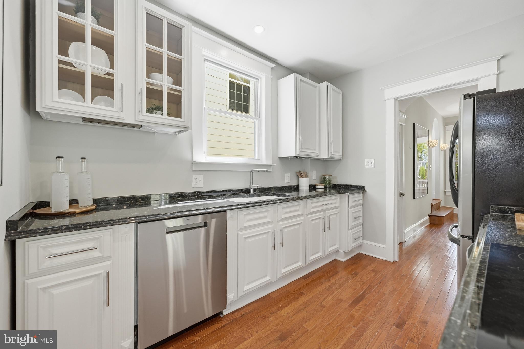 1215 Hamilton Street Northwest Washington, DC 20011 - Photo 17 of 52
