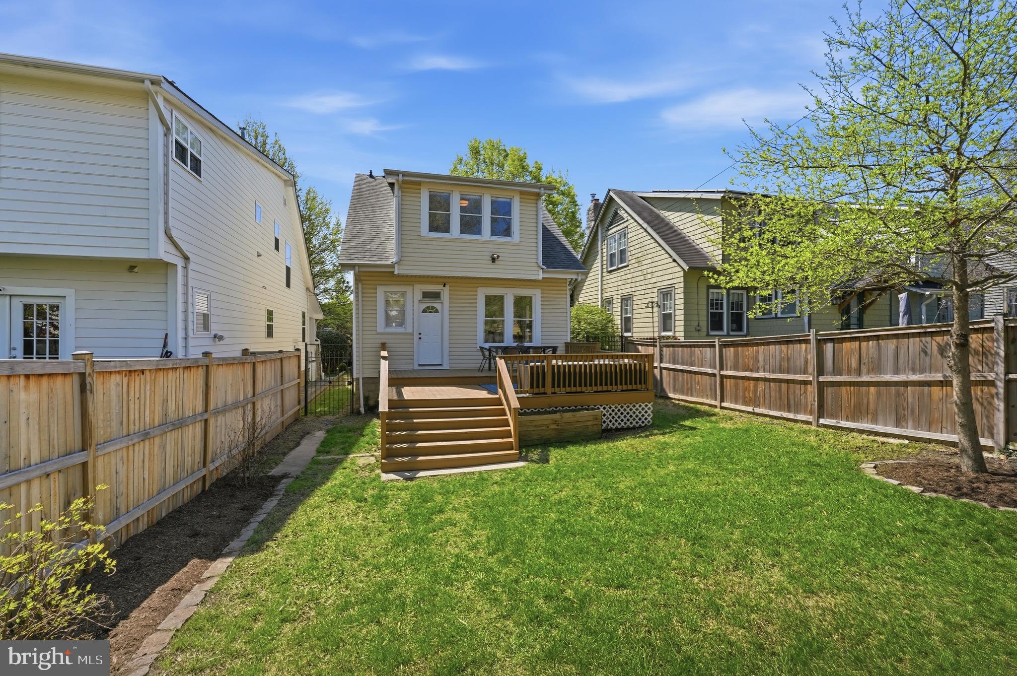 1215 Hamilton Street Northwest Washington, DC 20011 - Photo 49 of 52