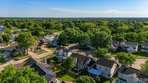 $359,900 | 409 Hunters Crossing Court, Wildwood, MO 63040