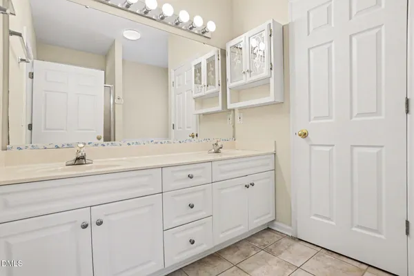 $420,000 | 122 Vanore Road, Seven Lakes, NC 27376