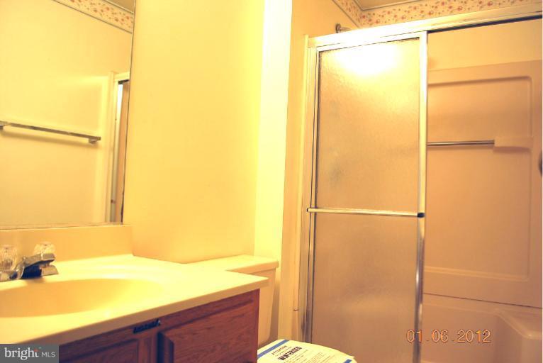 43500 Little Cliffs Road Hollywood, MD 20636 - Photo 12 of 30 Bath (Master)