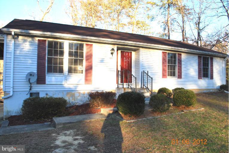 43500 Little Cliffs Road Hollywood, MD 20636 - Photo 14 of 30 Exterior (Front)