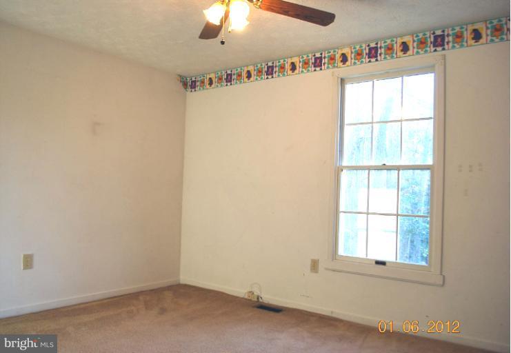 43500 Little Cliffs Road Hollywood, MD 20636 - Photo 19 of 30 Bedroom