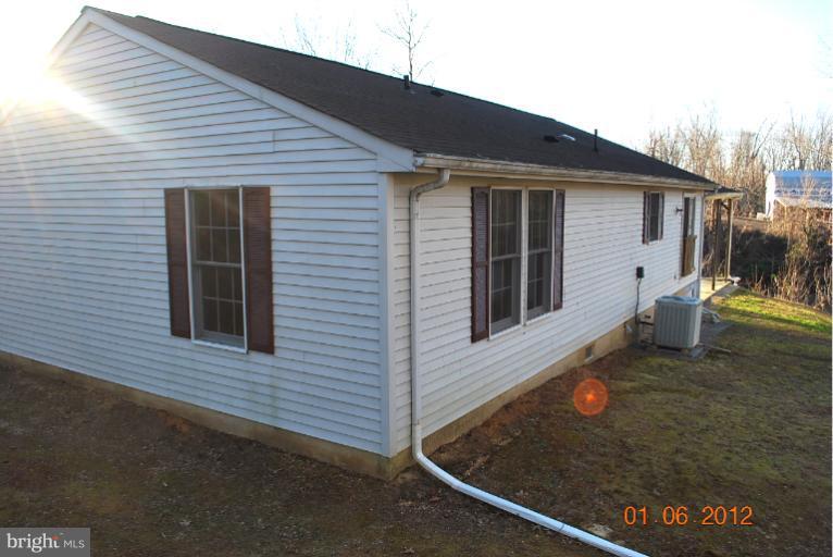 43500 Little Cliffs Road Hollywood, MD 20636 - Photo 7 of 30 Exterior (Rear)