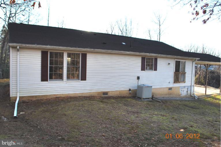 43500 Little Cliffs Road Hollywood, MD 20636 - Photo 10 of 30 Exterior (Rear)