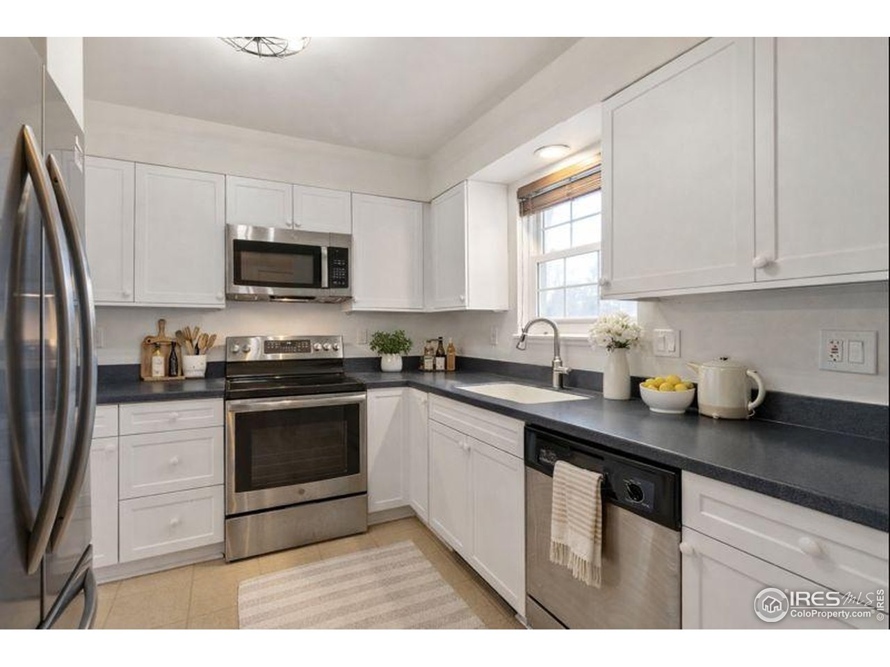 1300 West Stuart Street, Unit 23 Fort Collins, CO 80526 - Photo 13 of 31