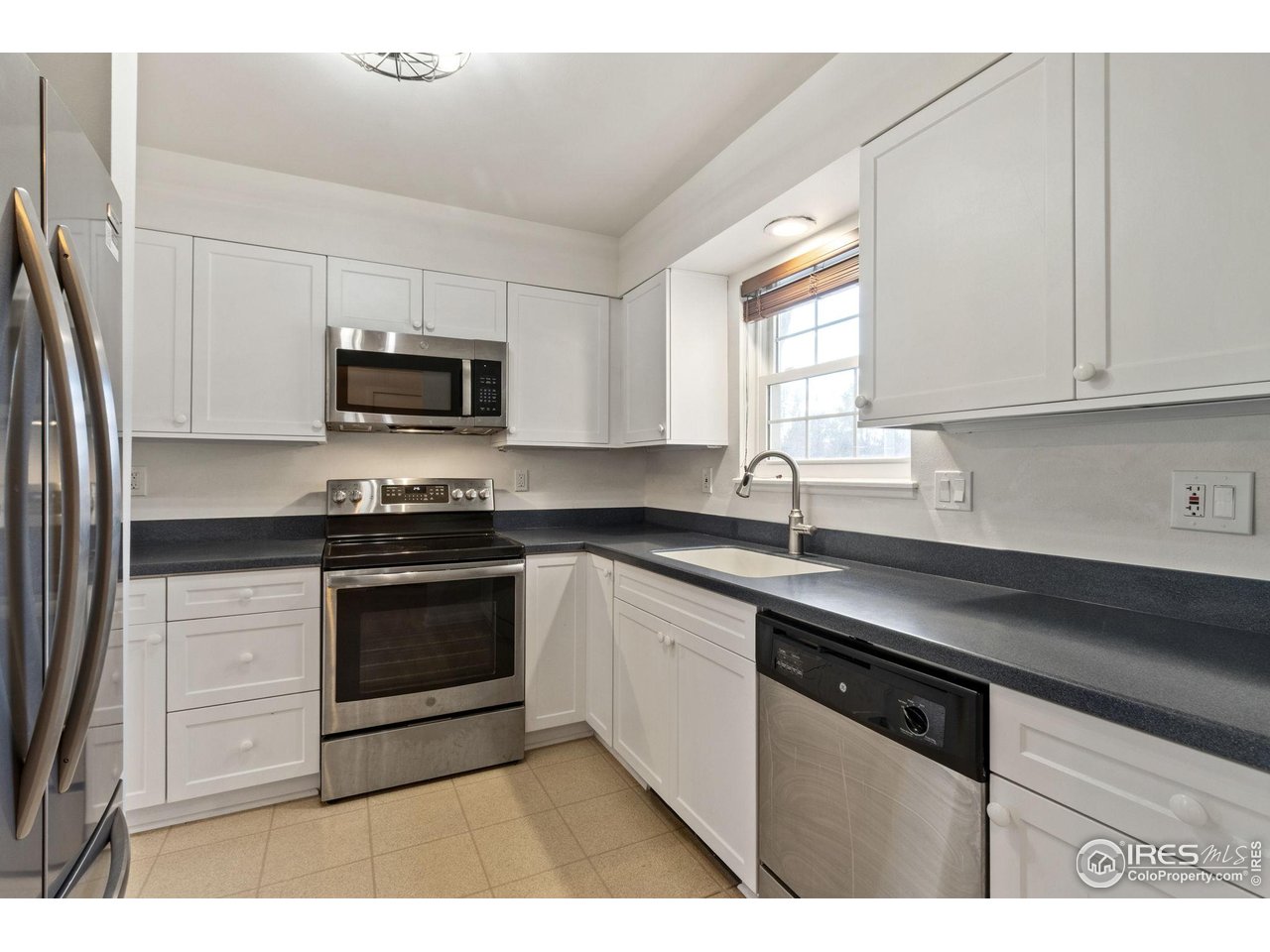 1300 West Stuart Street, Unit 23 Fort Collins, CO 80526 - Photo 14 of 31