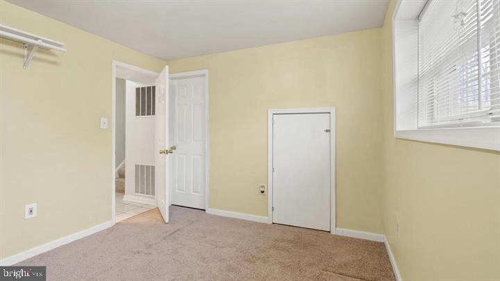 8519 Tackhouse Loop Gainesville, VA 20155 - Photo 33 of 41